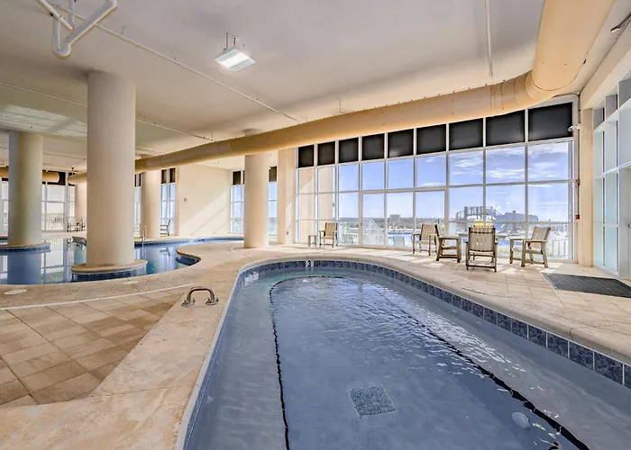 Phoenix Gulf Towers 2205 Apartment *